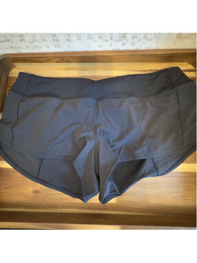 NWT Lululemon Speed Up Short Low-Rise 2.5" in Black Size 12